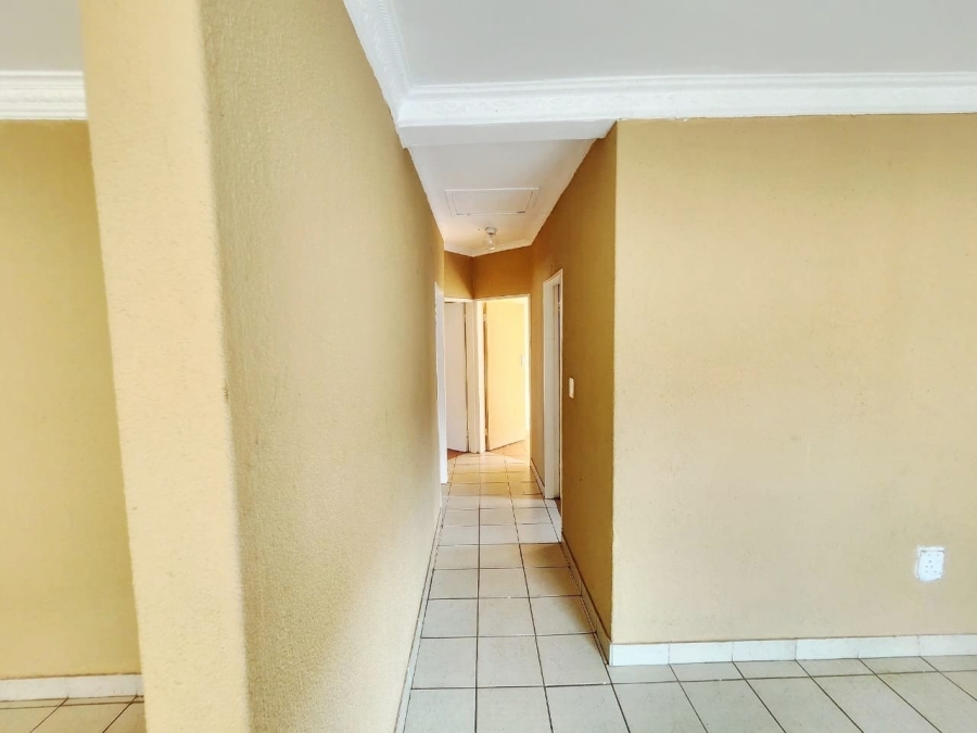 3 Bedroom Property for Sale in Geelhoutpark North West